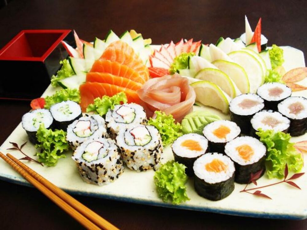 Pratos de comida japonesa mais consumidos no Brasil
